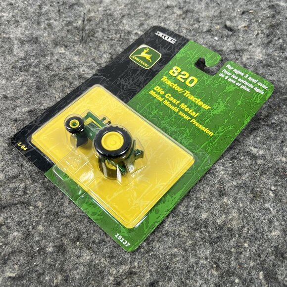 2000 Ertl John Deere Diecast 820 Tractor #15137 1/64 NIP - Picture 4 of 6